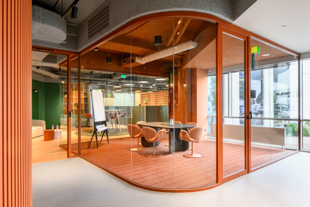 Different-Types-Meeting-Rooms-HNK